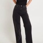 94 High & Wide Denim Jeans